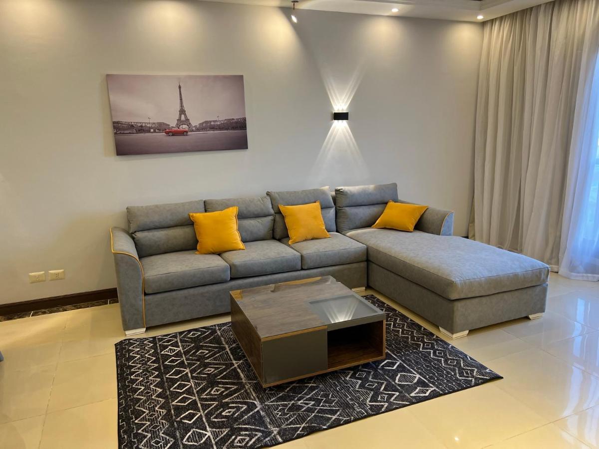 Apartment Luxury Duplex 2br-visits Are Not Allowed للعائلات فقط Cairo